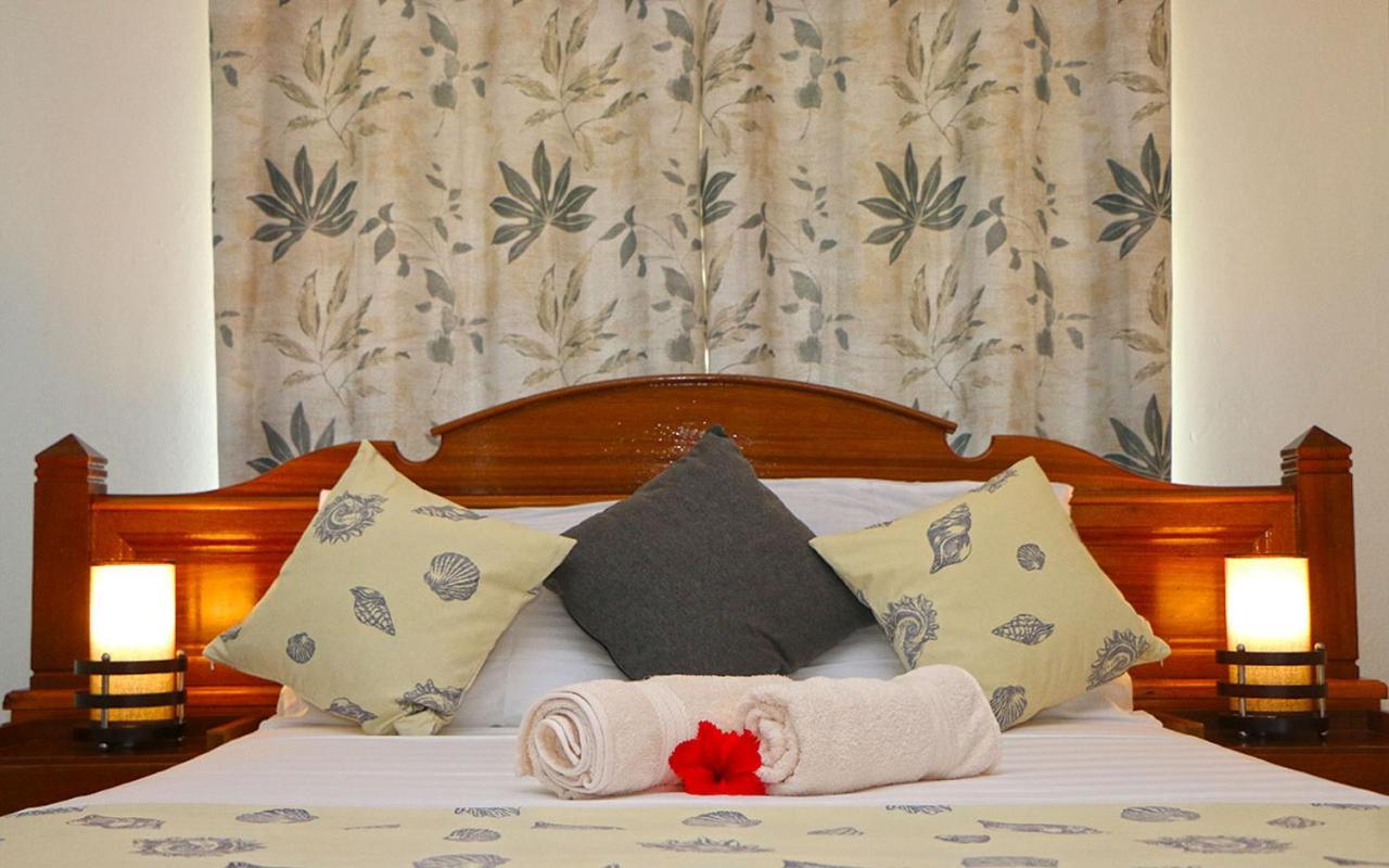 شقة Saria Self Catering Anse Volbert Village المظهر الخارجي الصورة
